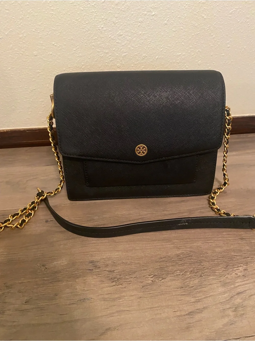 Tory Burch Black Leather Crossbody with Gold Chain - Picture 8 of 12